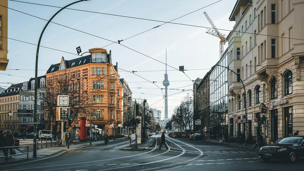 Berliner Initiative fordert nur noch 12 private Autofahren pro Jahr