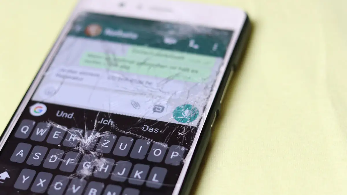 Handy-Displays könnten sich in Zukunft von selbst heilen