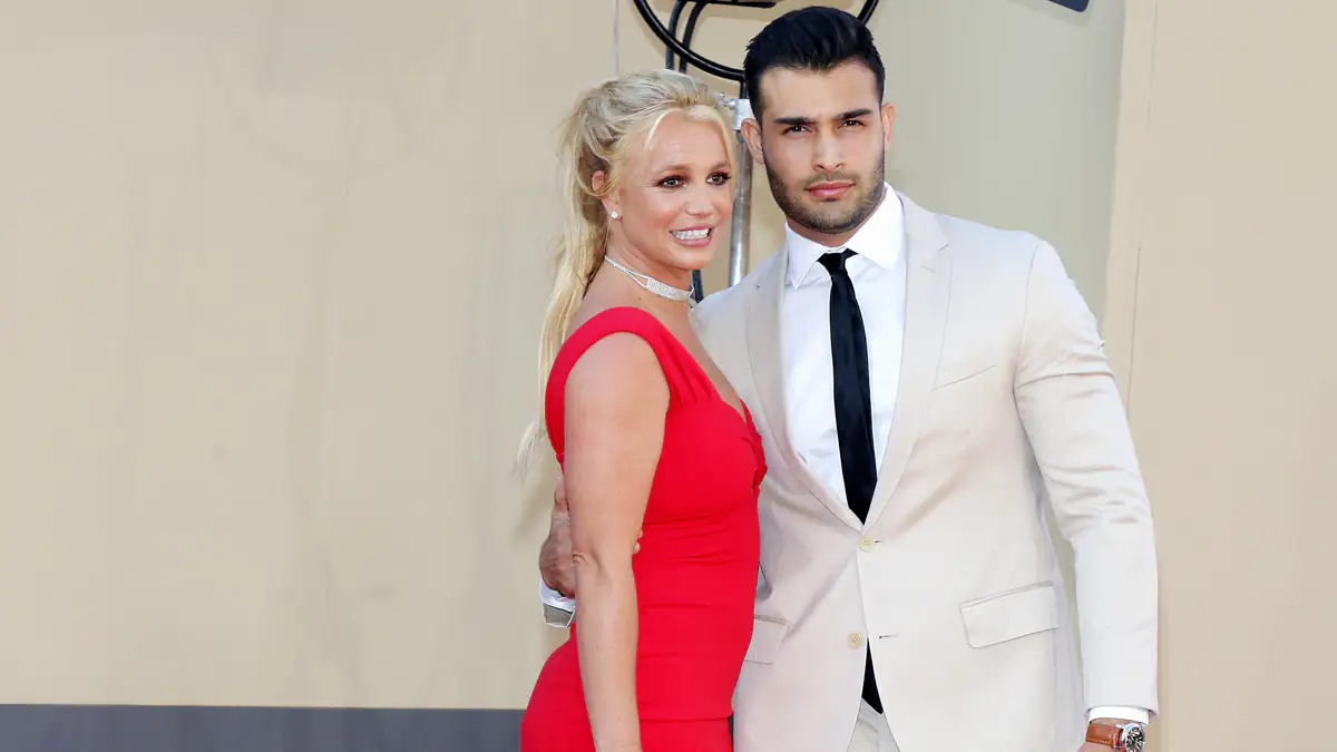 Britney Spears und Sam Asghari geben Verlobung bekannt