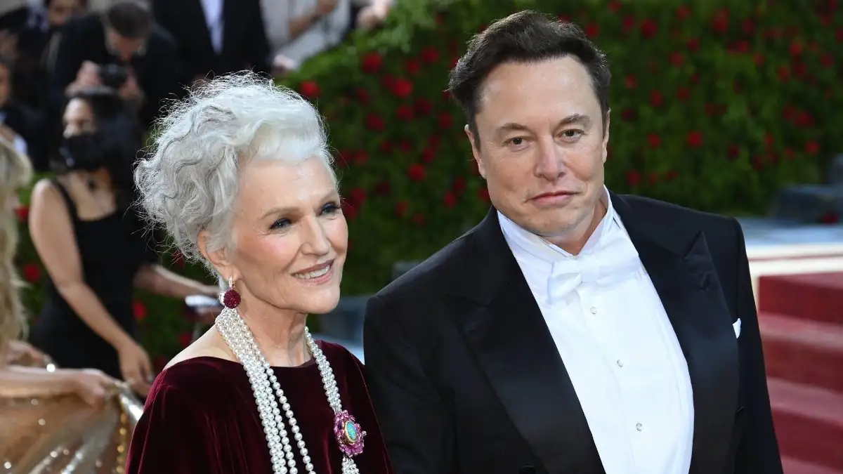 Elon Musk hat heimliche Kinder mit seiner neuen Geliebten