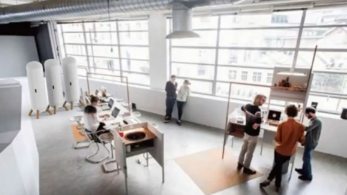 Bizarre Möbel für’s Büro: Japan führt „Nap box“ ein