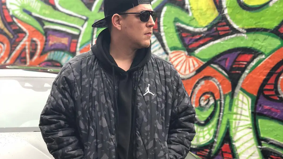 MontanaBlack enthüllt sein Namens-Geheimnis