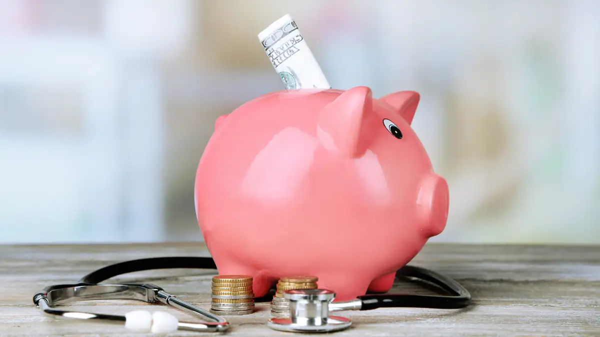 Teures Gesundheitssystem: 2.000 Euro Eigenanteil für Kassenpatienten gefordert