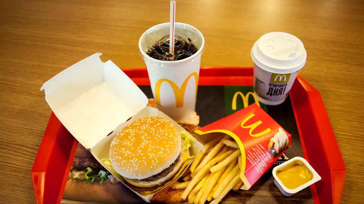 „Der Clou ist die Cola“: Insider enthüllen Tricks bei McDonald’s