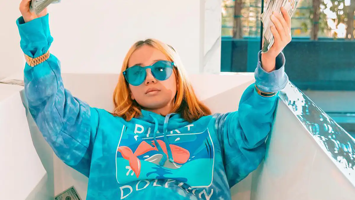 Lil Tay wieder aufgetaucht: „Tote Influencerin“enthüllt die Wahrheit