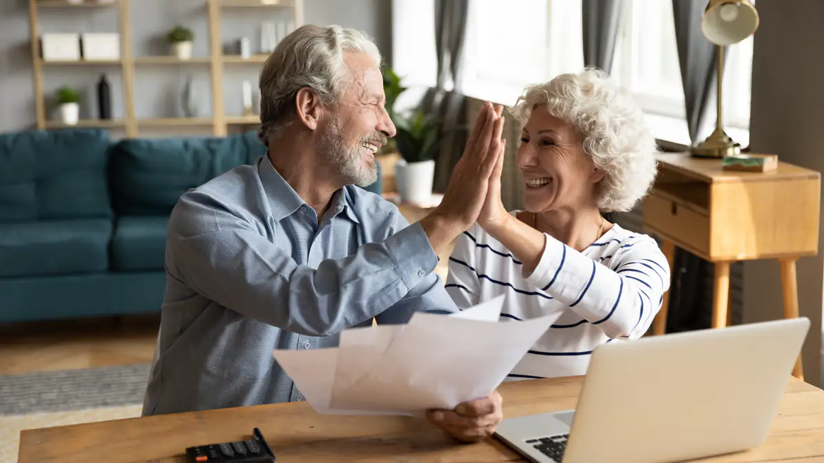 1.000 Euro Rente: So viel Geld muss man verdienen, um sie zu bekommen