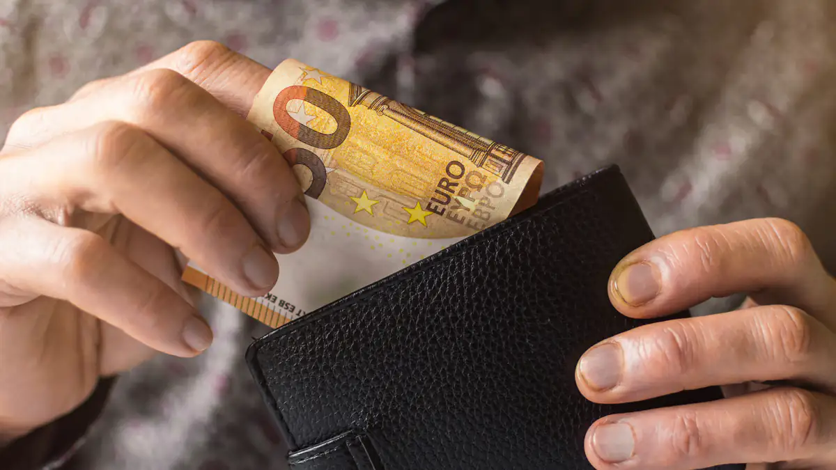 Polizei warnt vor neuer 300-Euro-Falle – Fußgänger müssen aufpassen