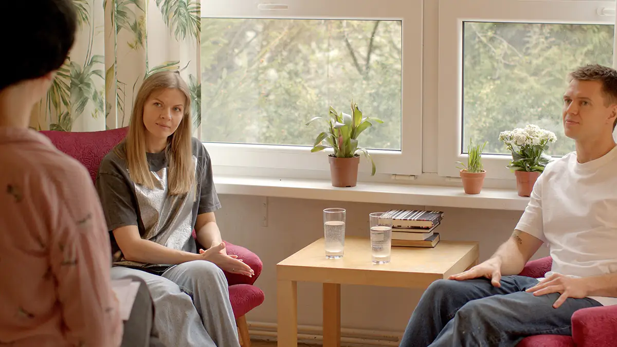 Paartherapeut verrät vier apokalyptische Reiter der Beziehung