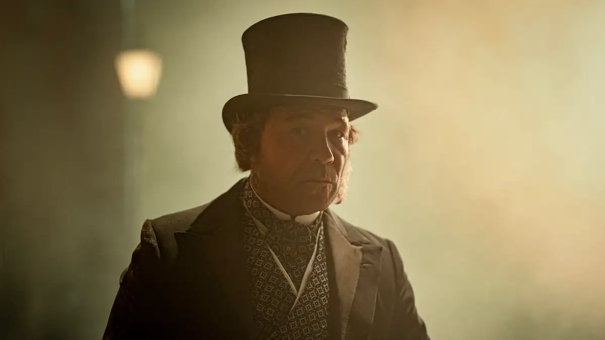 Szene aus „Bodies“ bei Netflix mit Stephans Graham