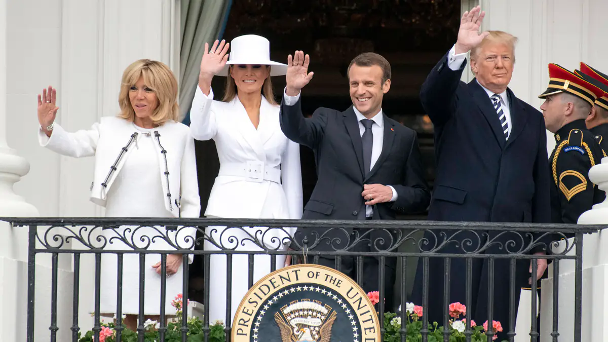 7 Jahre später: Bilder von Melania Trump und Brigitte Macron gehen viral