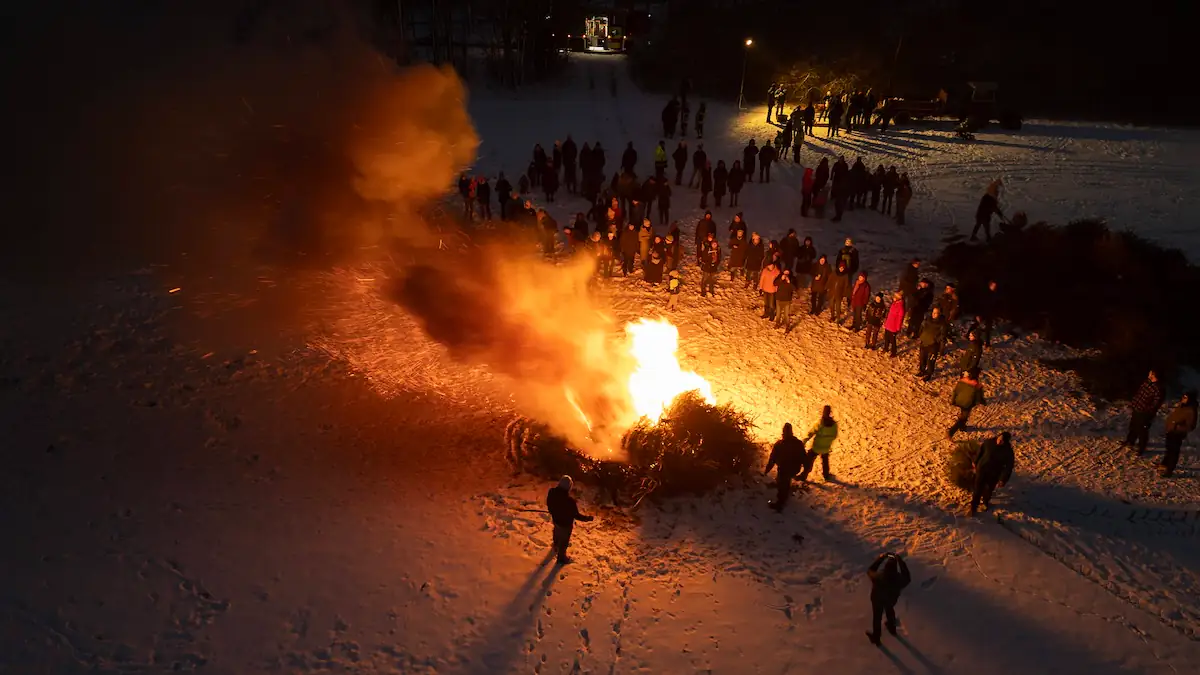 Offizielle Weihnachtsbaumverbrennung