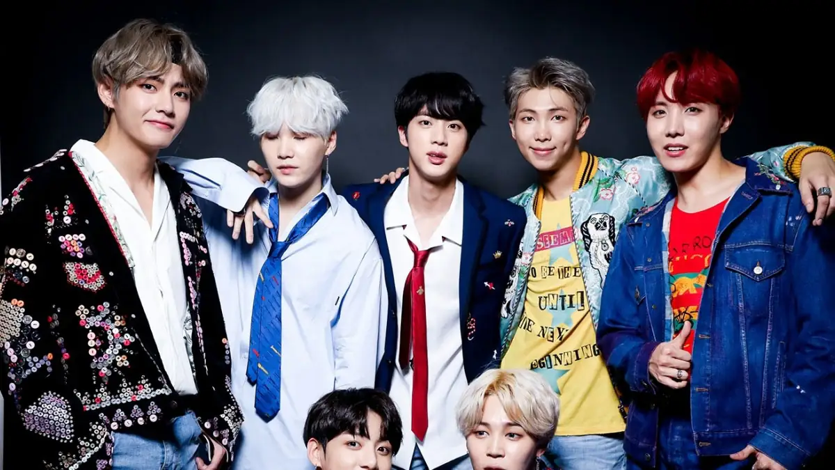 Rassismus: Moderator vergleicht Popband mit dem Coronavirus