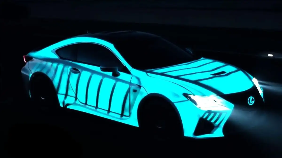 LumiLor: Lack, der das Auto per Knopfdruck leuchten lässt