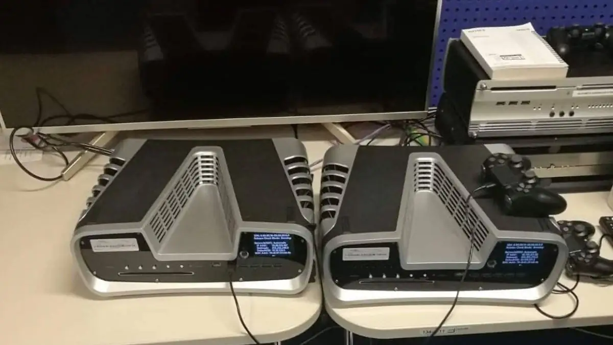 PlayStation 5 Devkit: Foto vom neuen Dualshock-Controller aufgetaucht