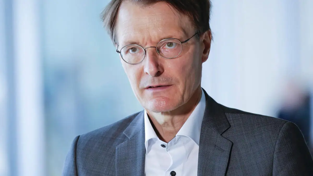 Lauterbach: Übergewicht bei Corona kann tödlich enden