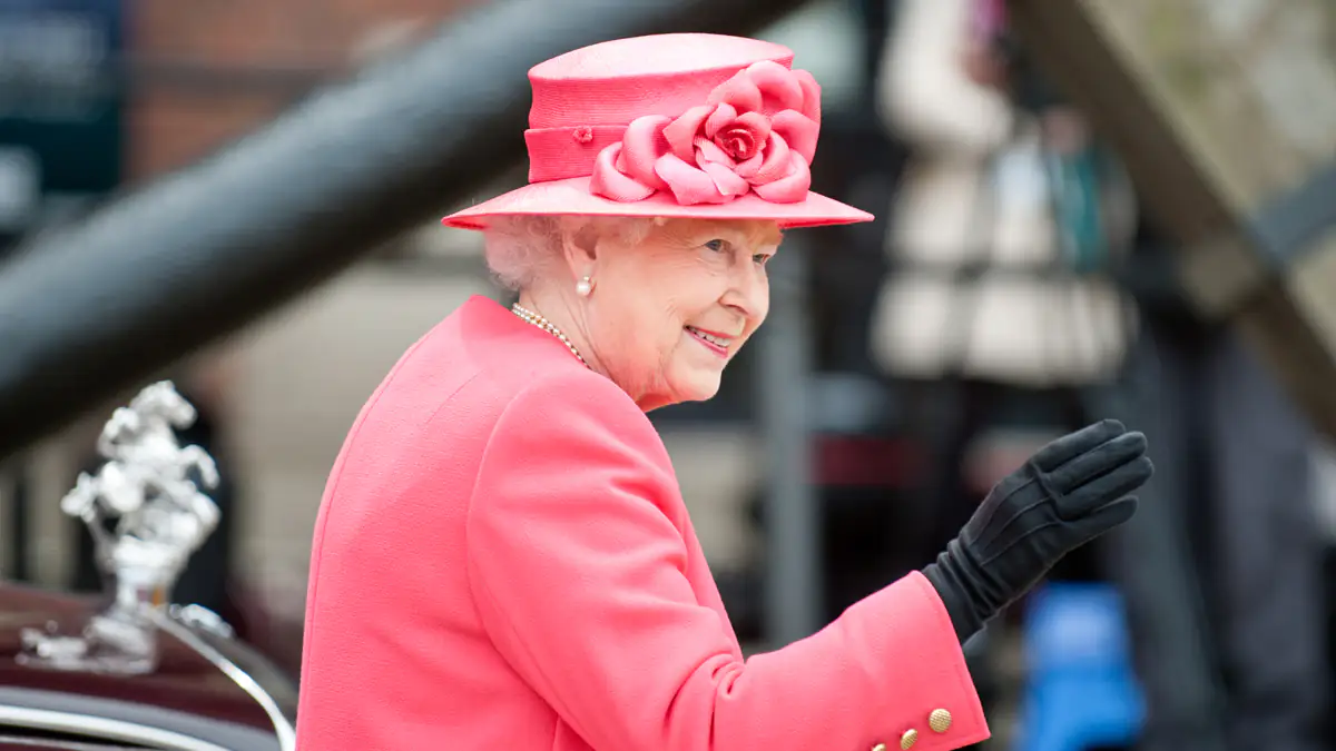 An Weihnachten: Bewaffneter Einbrecher wollte Queen ermorden