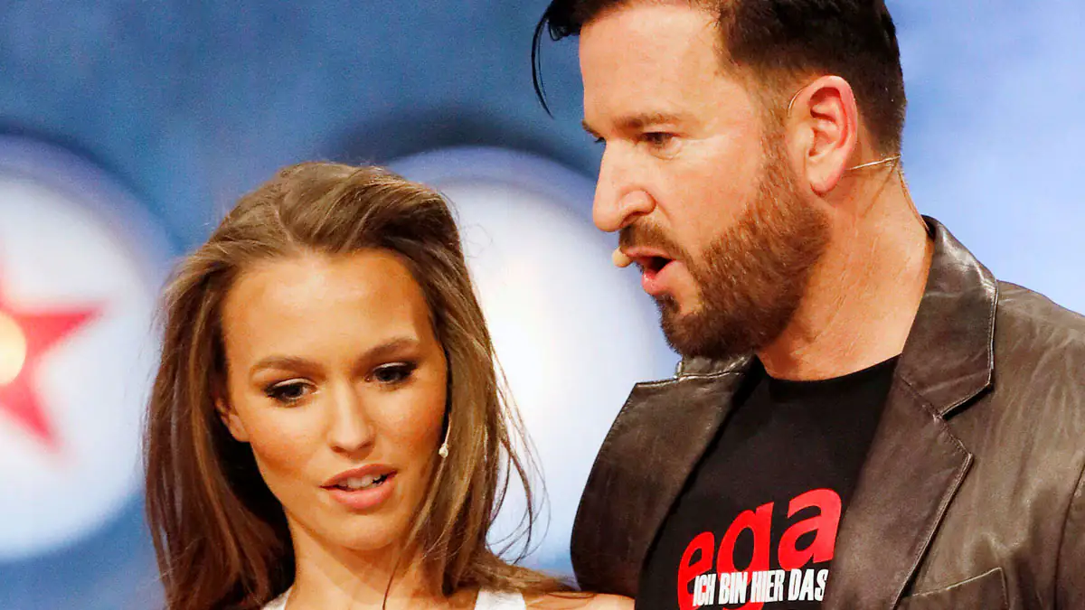 Laura Müller mit Busenblitzer auf Instagram