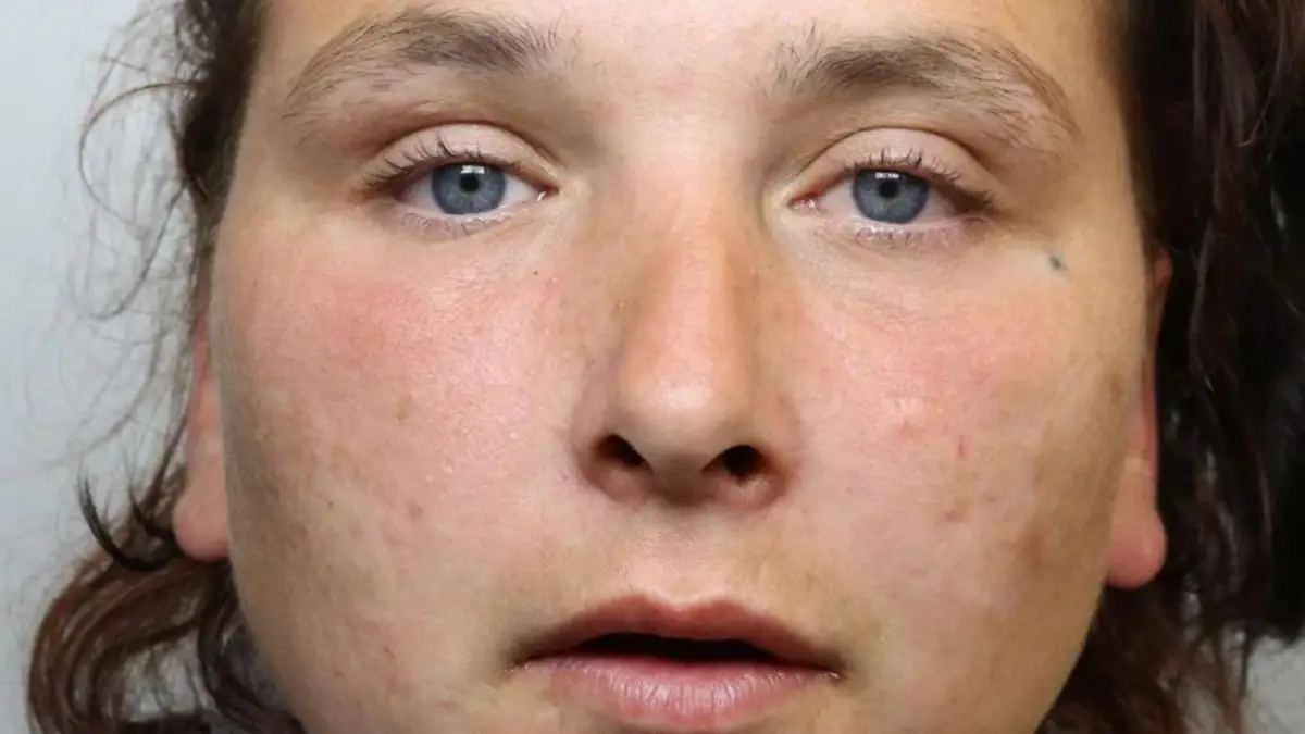 Imbiss-Horror: Frau sticht Student wegen Chicken Nugget nieder und rastet komplett aus