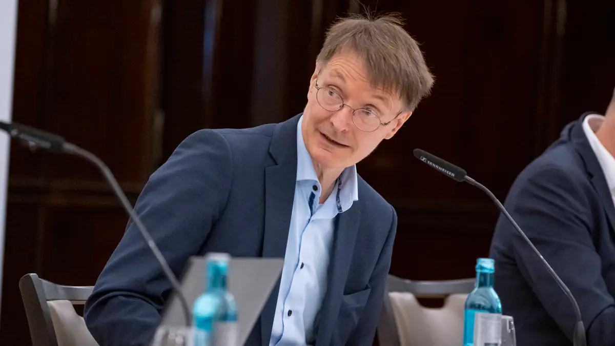 Lauterbach: Neue Maskenpflicht in Vorbereitung