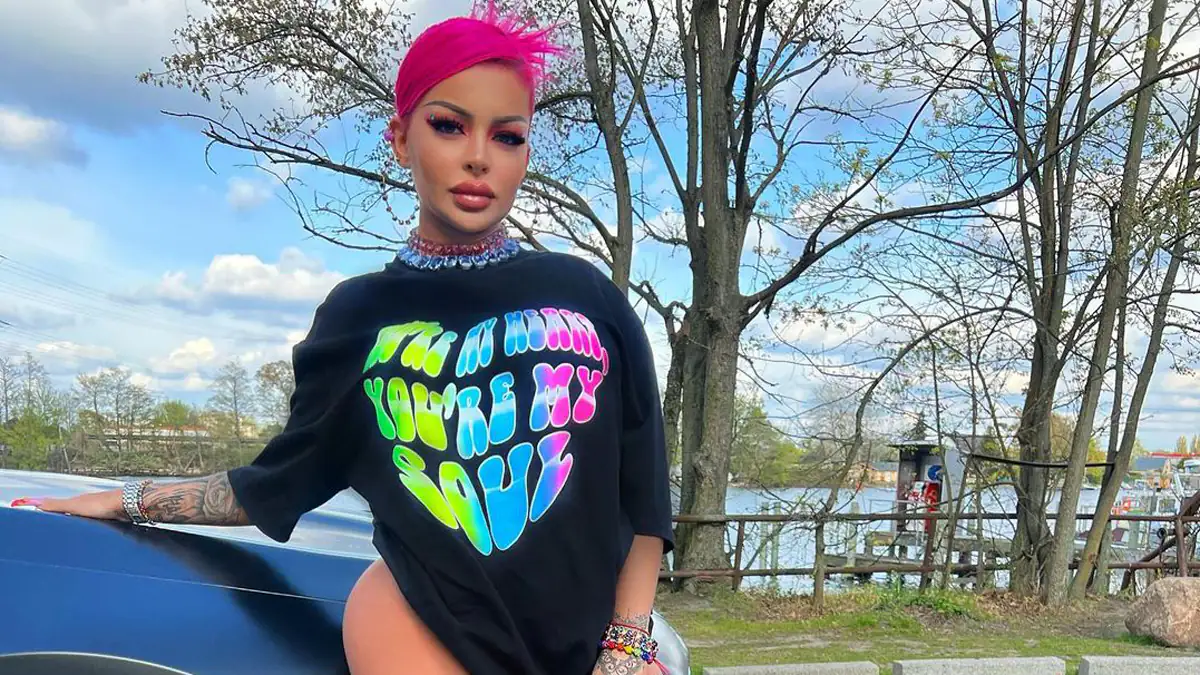 „Enttäuscht von dir als Frau“: Streit zwischen Katja Krasavice und Juju eskaliert