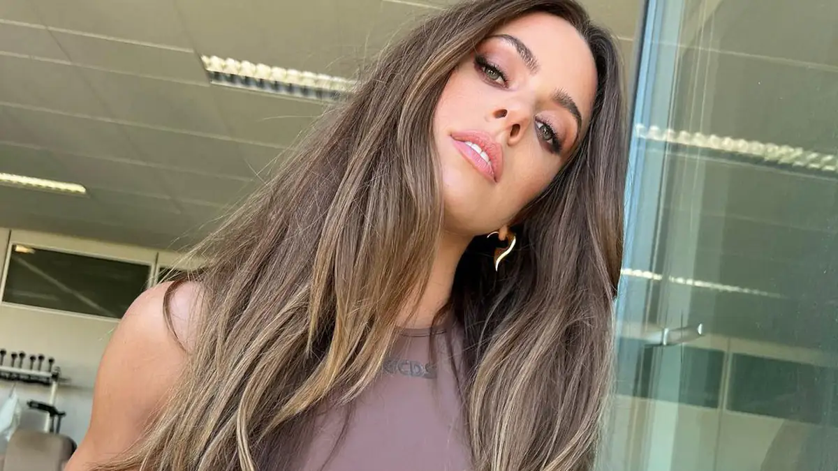 Sängerin Vanessa Mai zeigt sich im knappen Bikini