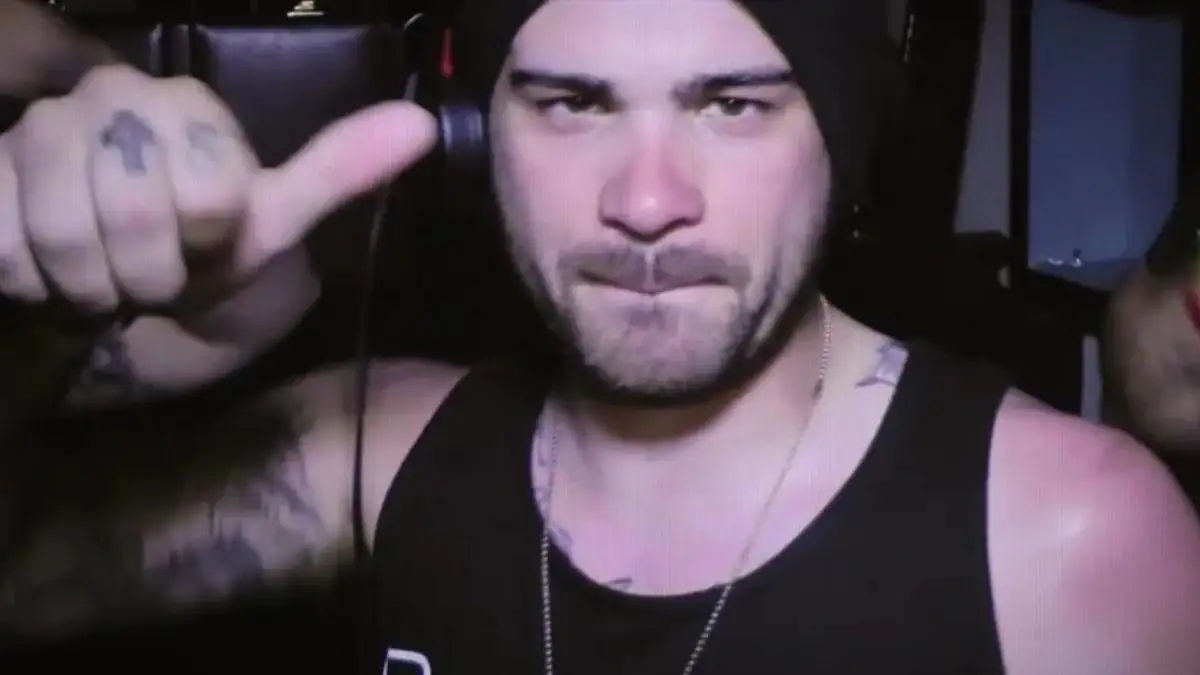 Racheporno-Verbrecher verhöhnt seine Opfer