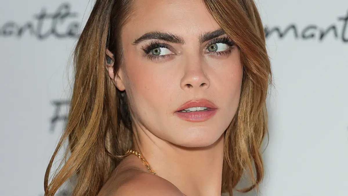 „Planet Sex“: Cara Delevingne testet Sex-Techniken