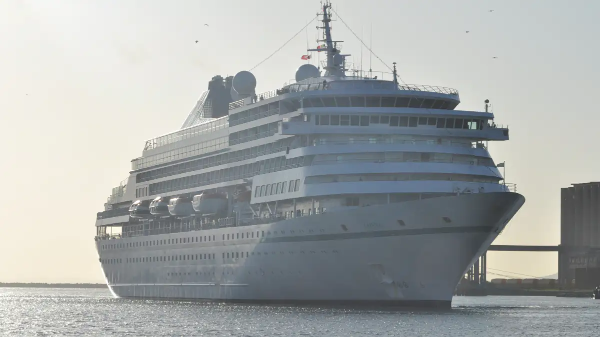 Leiche auf Kreuzfahrtschiff MS Amera entdeckt