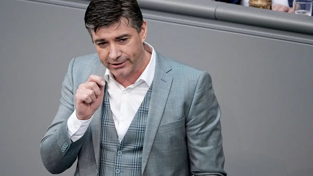 FDP-Politiker Hagen Reinhold ist in Ex-Pornostar verliebt