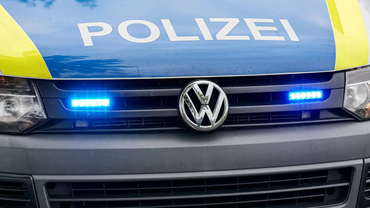 Nach Mord an Ece S.: Zeitweise Verdächtiger (25) von Zug erfasst – tot