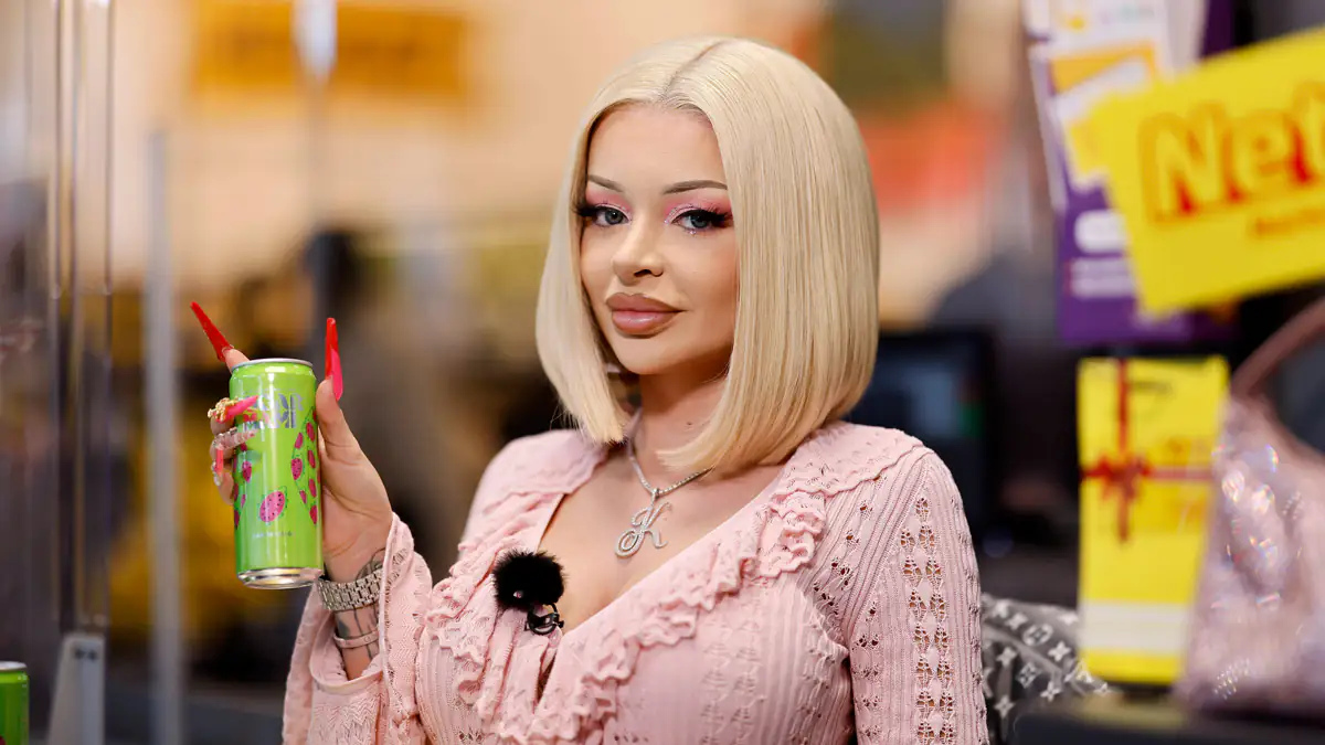 Katja Krasavice verrät, wie viel sie mit OnlyFans verdient