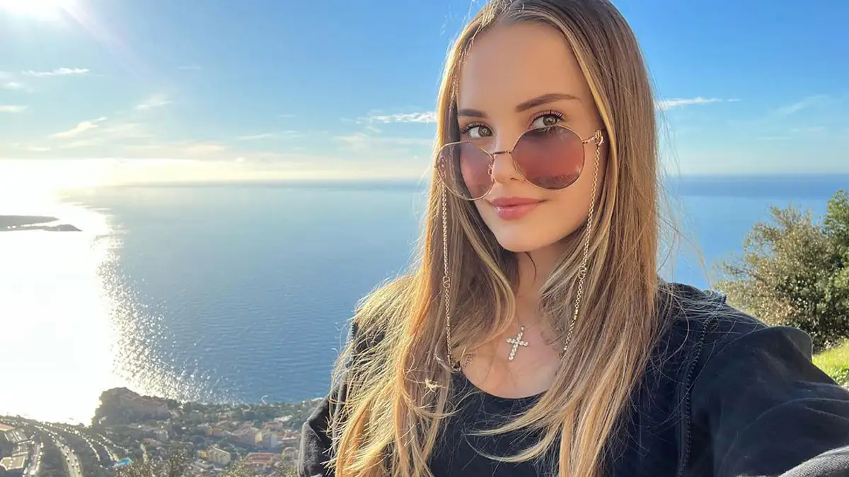 „Wunderschön“: Davina Geiss begeistert Fans im heißen Mini-Kleid