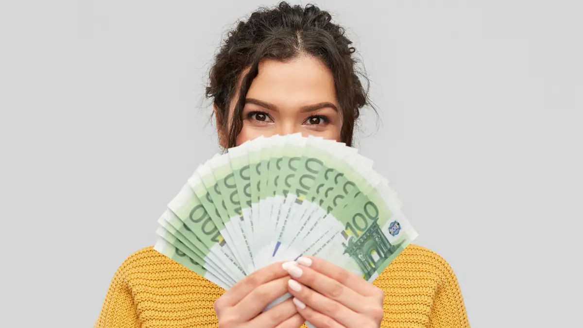 Millionen Bürger haben Anspruch: Staat zahlt Zuschuss von bis zu 15.000 Euro