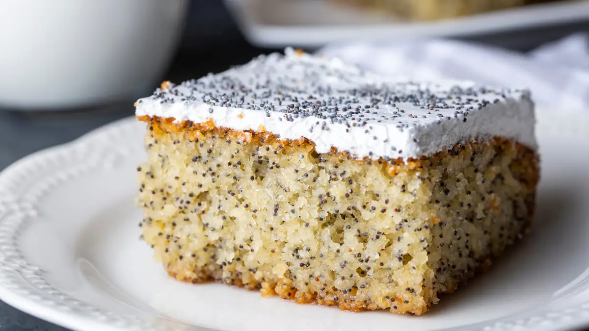 Verletzungsgefahr durch Kuchen: Hersteller startet dringende Rückrufaktion