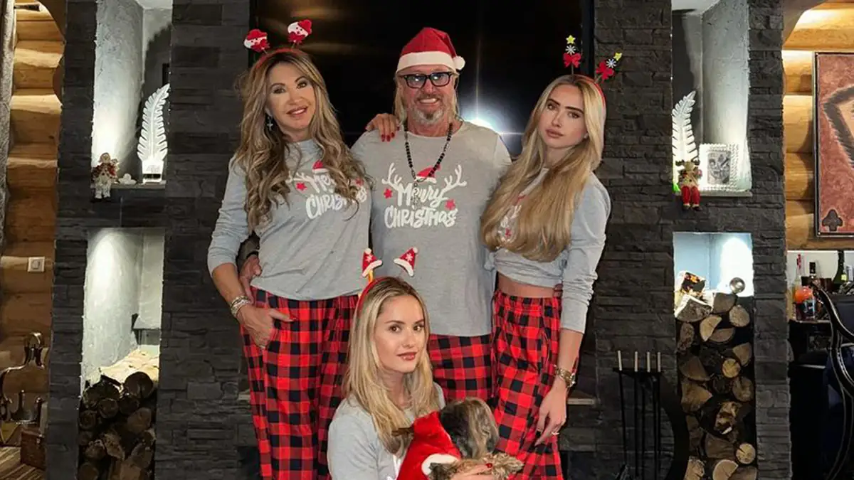 Die Geissens ziehen blank: Nackte Tatsachen unterm Weihnachtsbaum