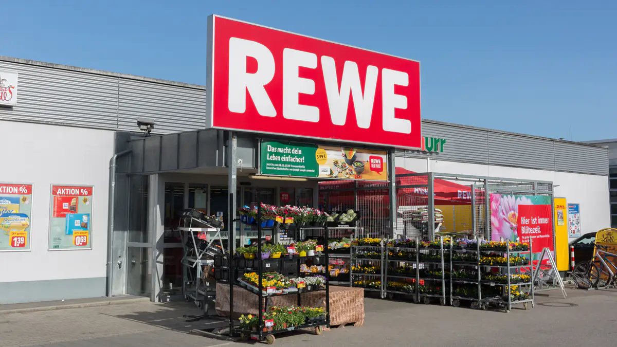 Rewe veröffentlicht dringenden Hinweis an Kunden – „Bilder der Schande“