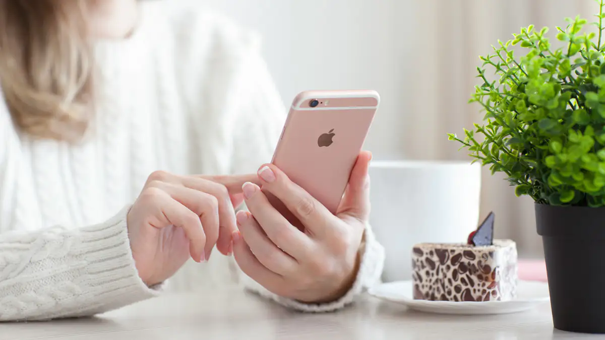 Apple warnt: Nasses iPhone niemals in Reis legen