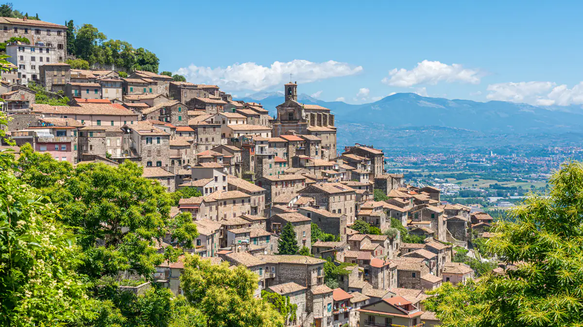 Italien: Dorf verkauft Häuser für nur 1 Euro