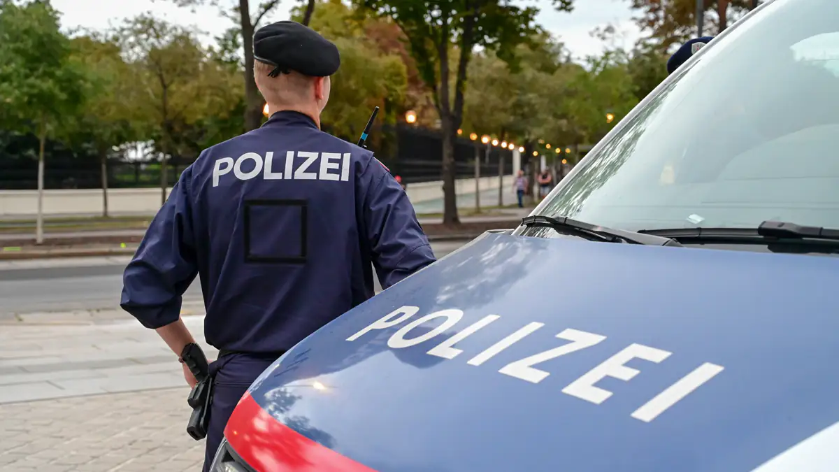Mädchen (12) monatelang missbraucht: 17 Jugendliche stehen unter Verdacht