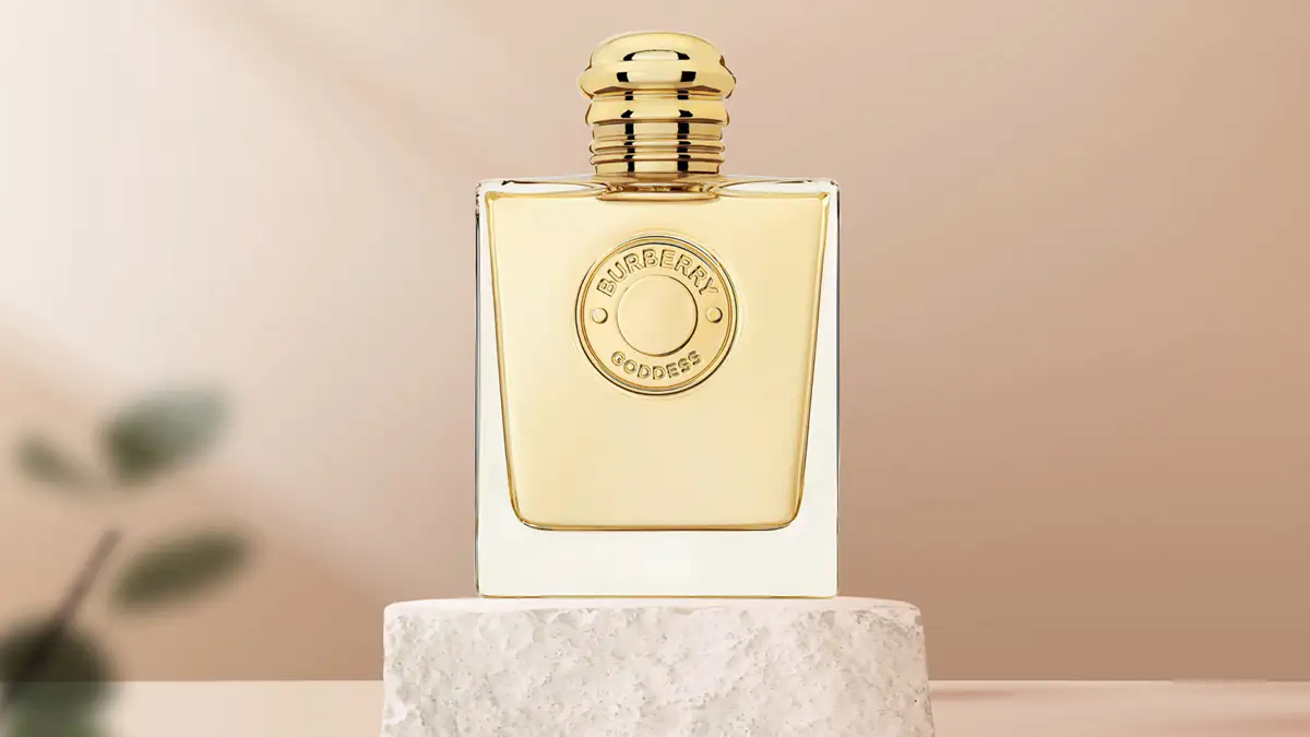 Burberry auf Platz 1: Alle Frauen schwören auf dieses Sommer-Parfum