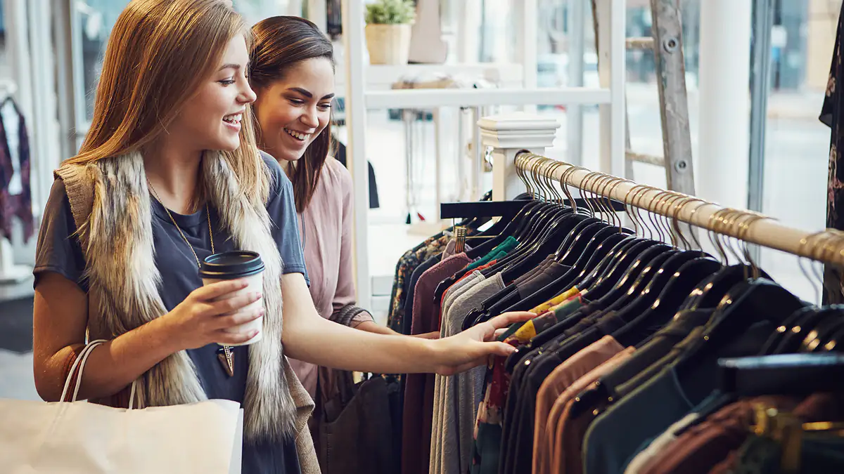 41 Filialen bangen um Existenz: Beliebte Modekette steht vor dem Aus