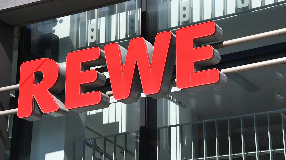 Dringender Lebensmittelrückruf bei REWE und Edeka: Es drohen innere Blutungen