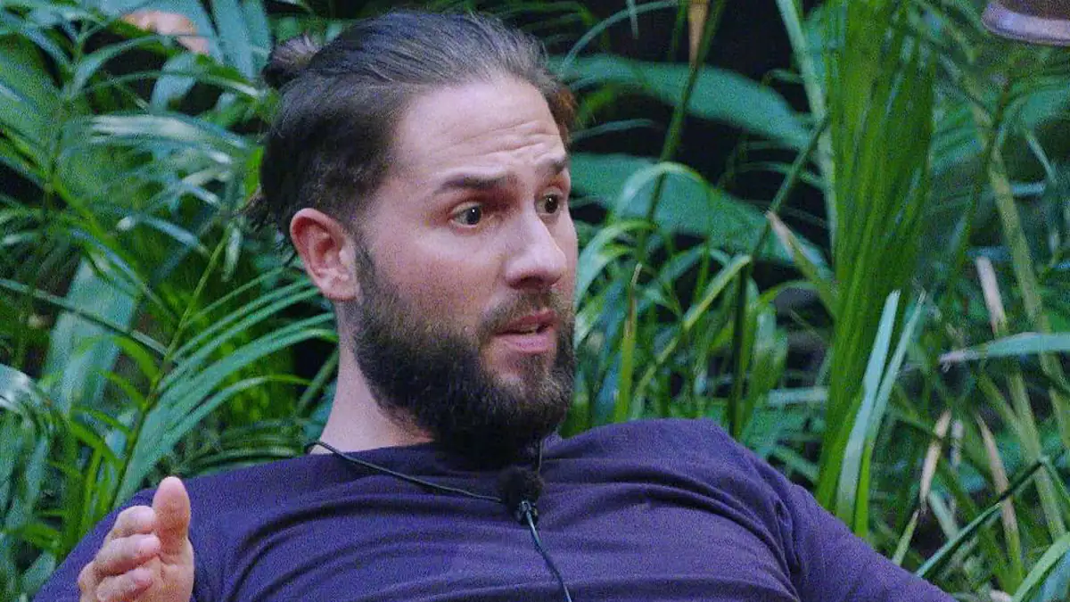 Ausraster von Maurice Dziwak nach Dschungelcamp-Rausschmiss – „Heuchlerisch“