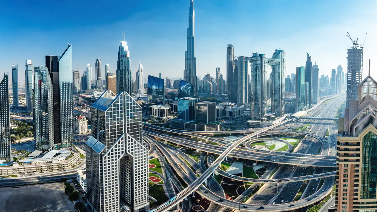 „Cloud Seeding“: Video von „künstlichem Regen“ in Dubai geht viral