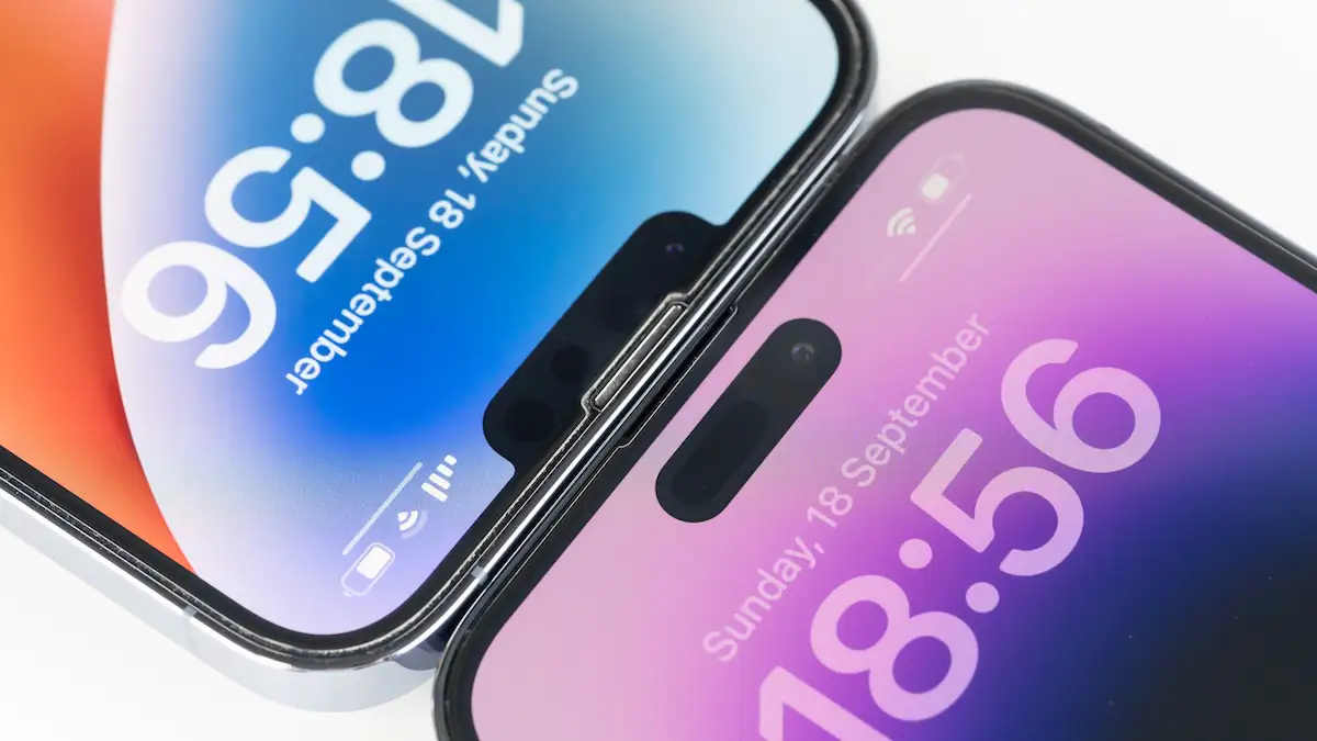 iPhone mit Notch und Dynamic Island