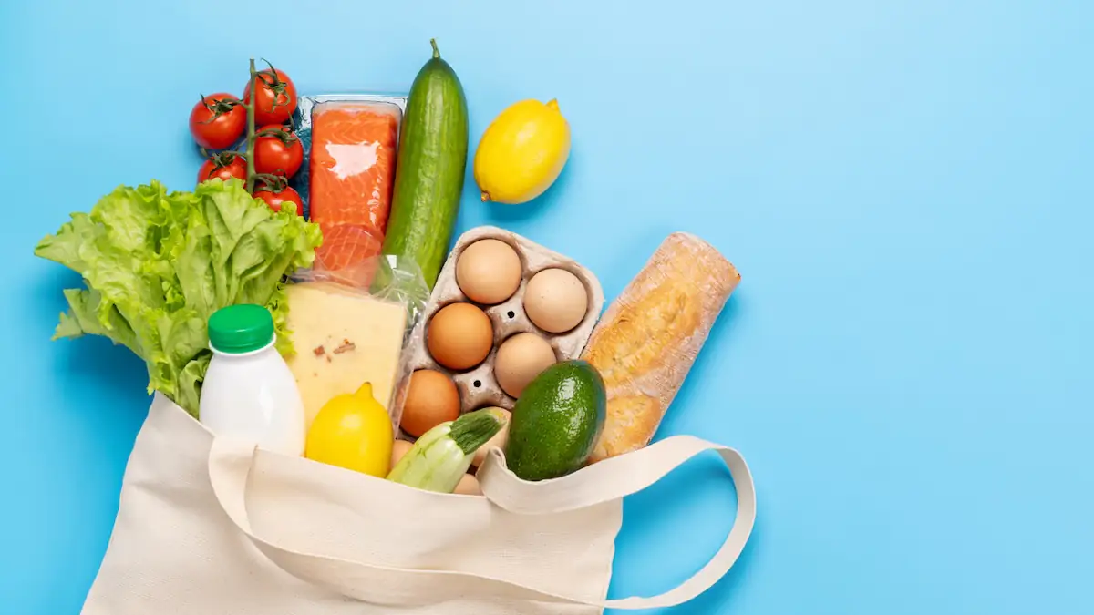 Einkaufsbeutel mit Lebenmitteln