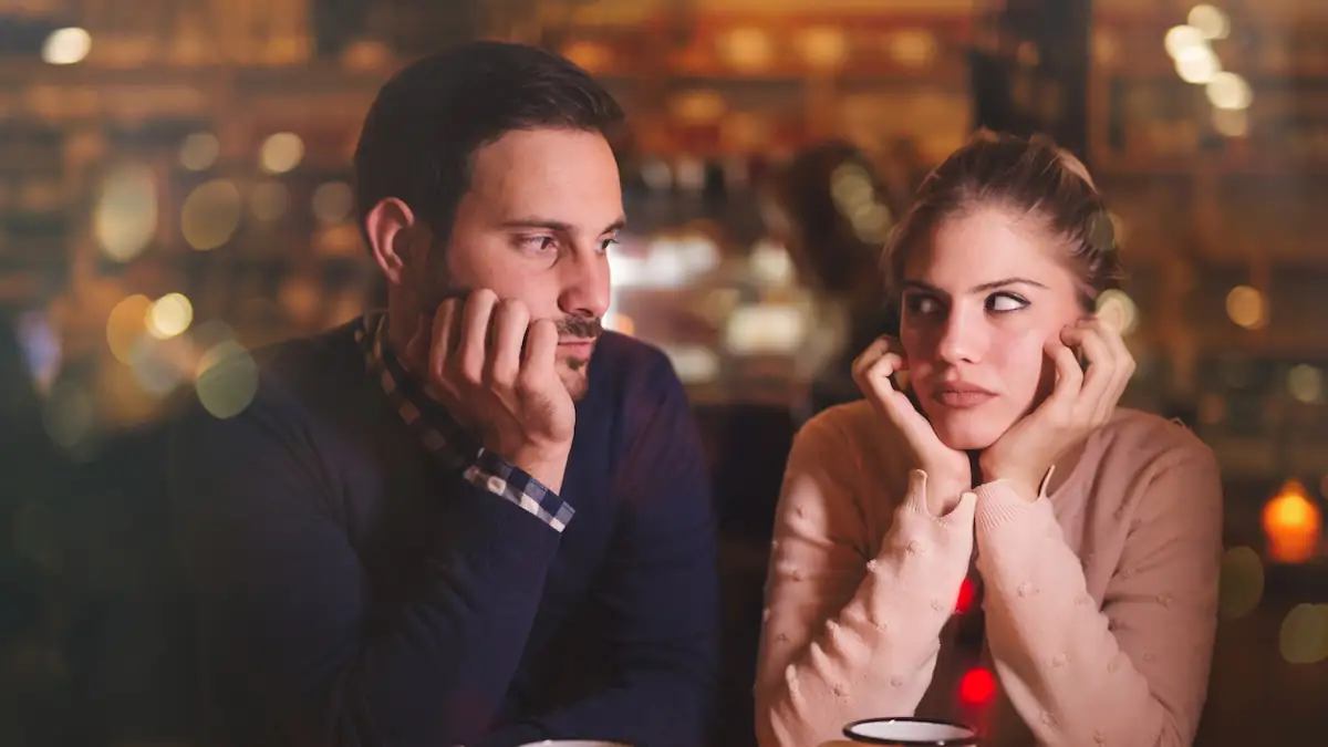 Beliebte Theorie auf TikTok:  Ein bestimmtes Accessoire soll Männer abschrecken