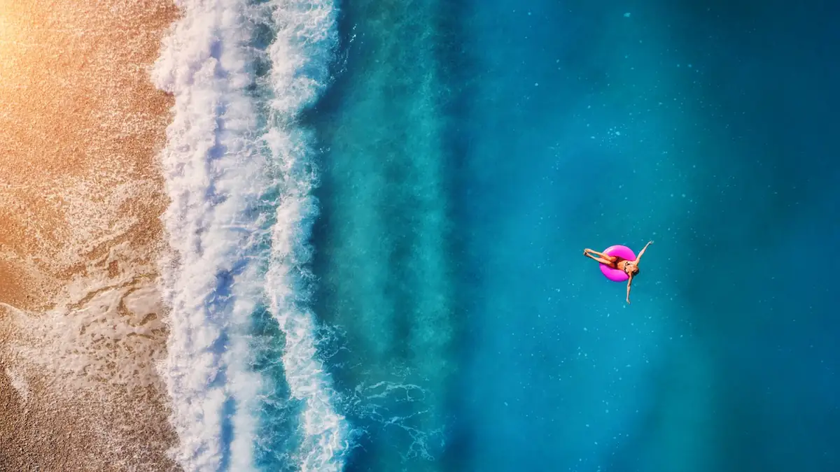 Pinkeln im Pool, Diebstahl, Affäre: Die dunklen Urlaubsgeheimnisse der Deutschen