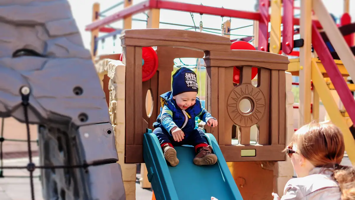 „Nicht mehr zeitgemäß“: Erste deutsche Stadt benennt Spielplätze um