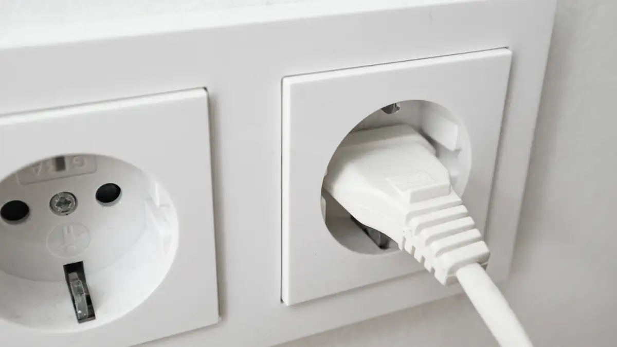 Wegen Lebensgefahr: Hersteller ruft Steckdosen zurück